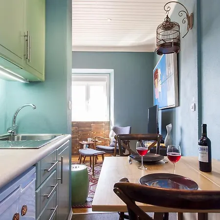 Joivy Trendy With Views To The Castle, In Graca Appartamento Lisbona