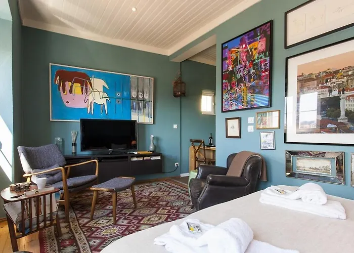 Guestready - Chic Near Santa Justa Lift * Lisboa